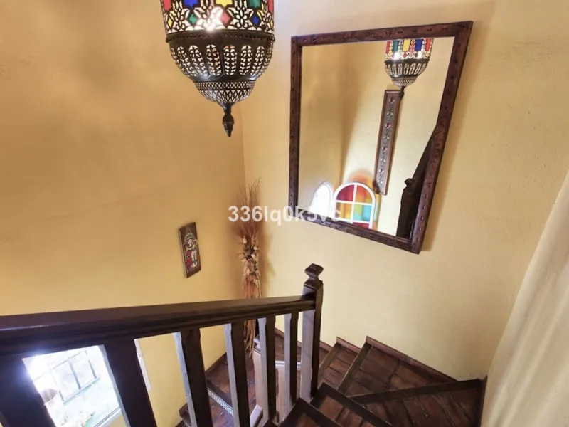 House - Townhouse в продаже в Benahavís, Málaga. В доме 3 спален и 3 ванных комнат. Площадь дома 133 м²