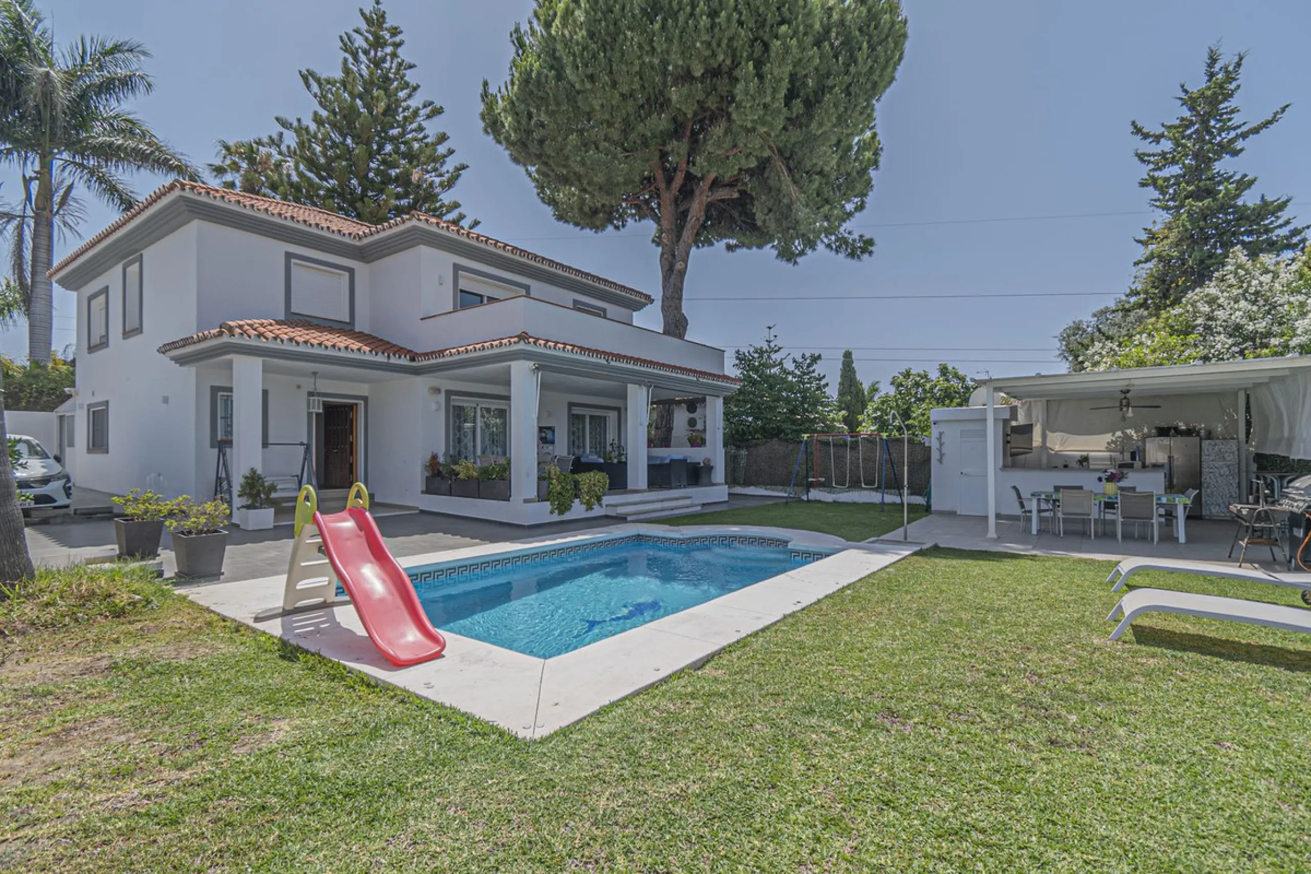 VILLA INDIVIDUELLE À SAN PEDRO DE ALCÁNTARA