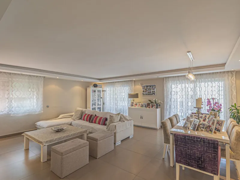 VILLA INDIVIDUELLE À SAN PEDRO DE ALCÁNTARA