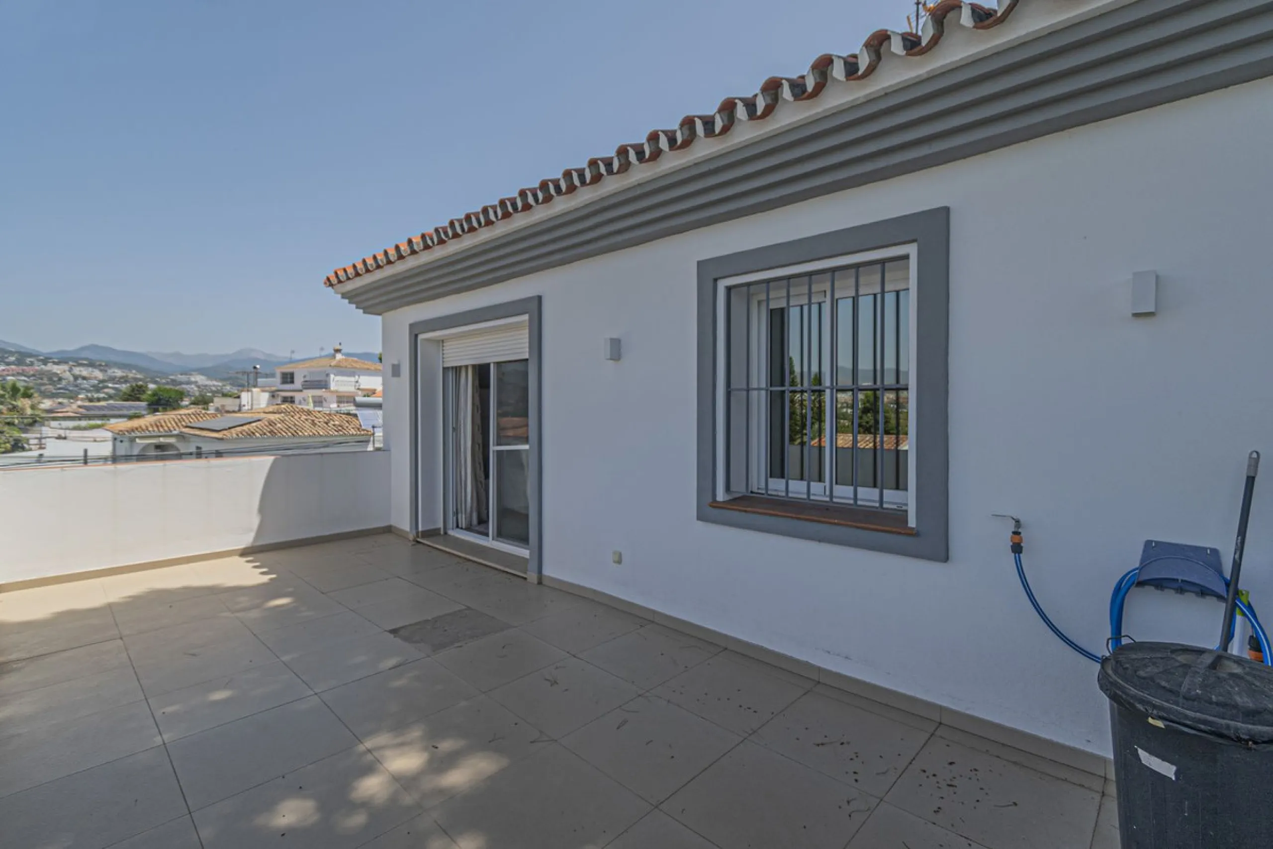 VILLA INDIVIDUELLE À SAN PEDRO DE ALCÁNTARA