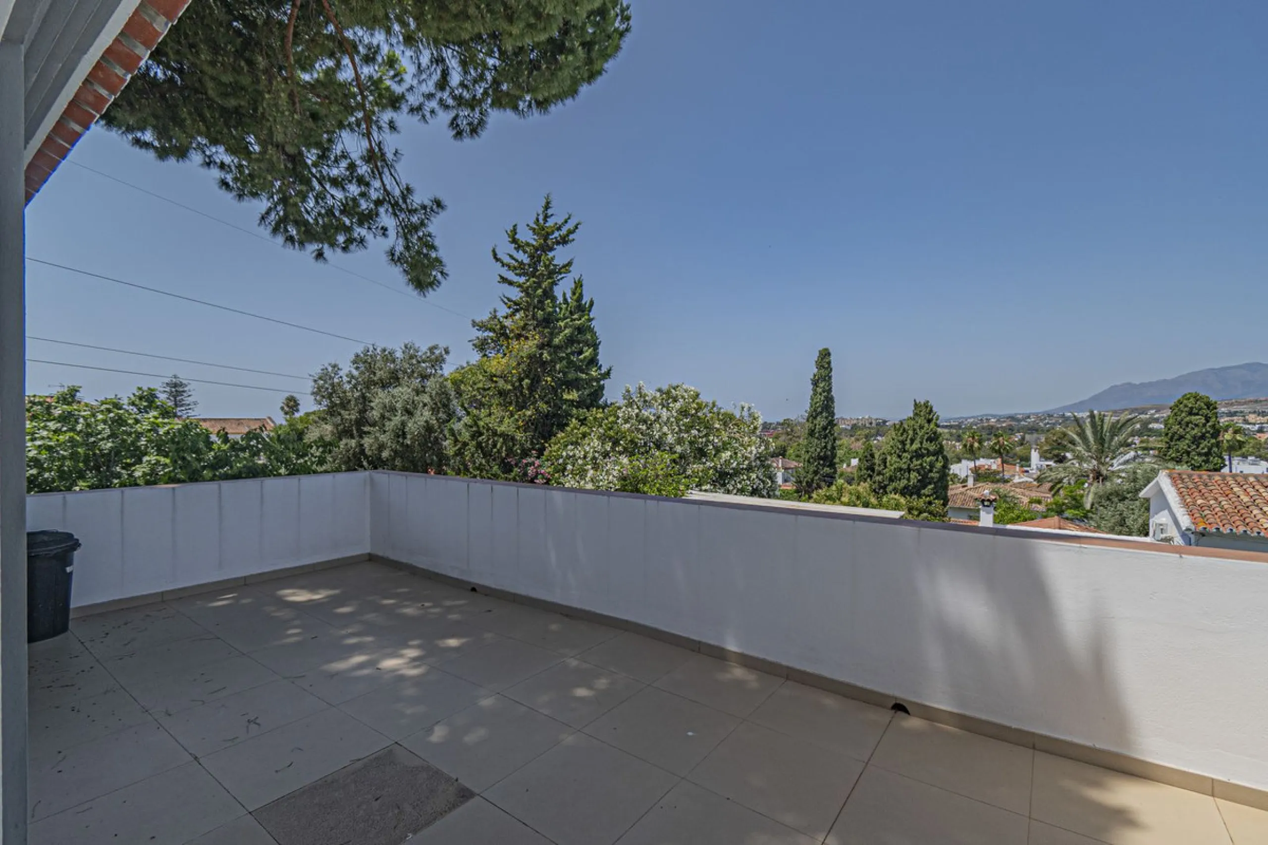 VILLA INDIVIDUELLE À SAN PEDRO DE ALCÁNTARA