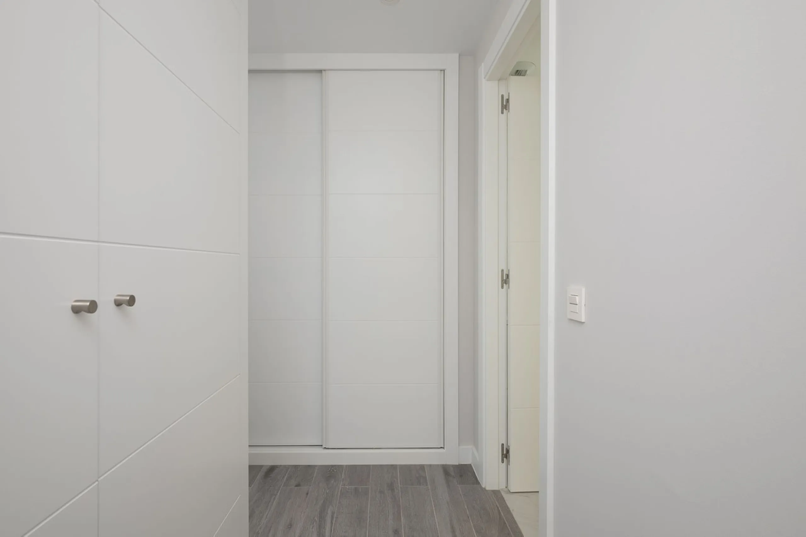 Apartment - Middle Floor Apartment в продаже в Mijas, Málaga. В доме 3 спален и 2 ванных комнат. Площадь дома 114 м²