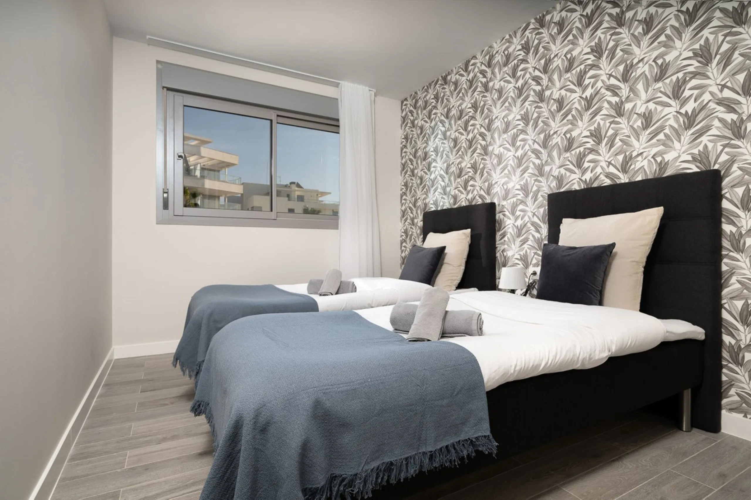 Apartment - Middle Floor Apartment в продаже в Mijas, Málaga. В доме 3 спален и 2 ванных комнат. Площадь дома 114 м²