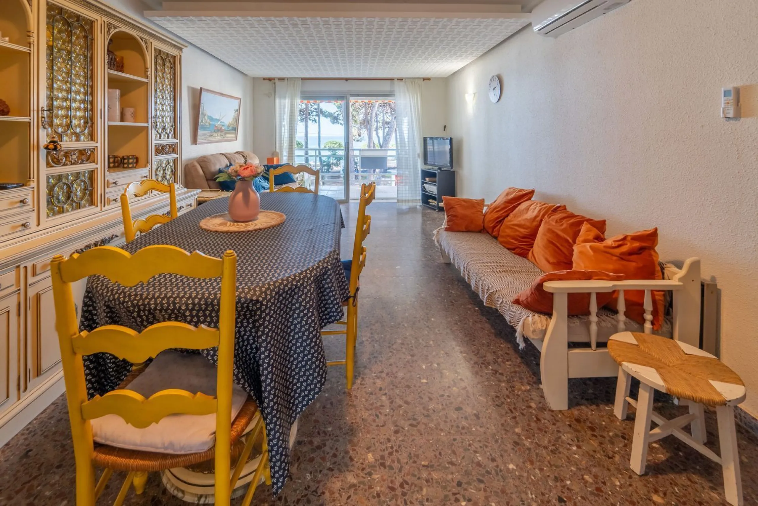 Seafront apartment with tourist license in Cambrils, Costa Dorada