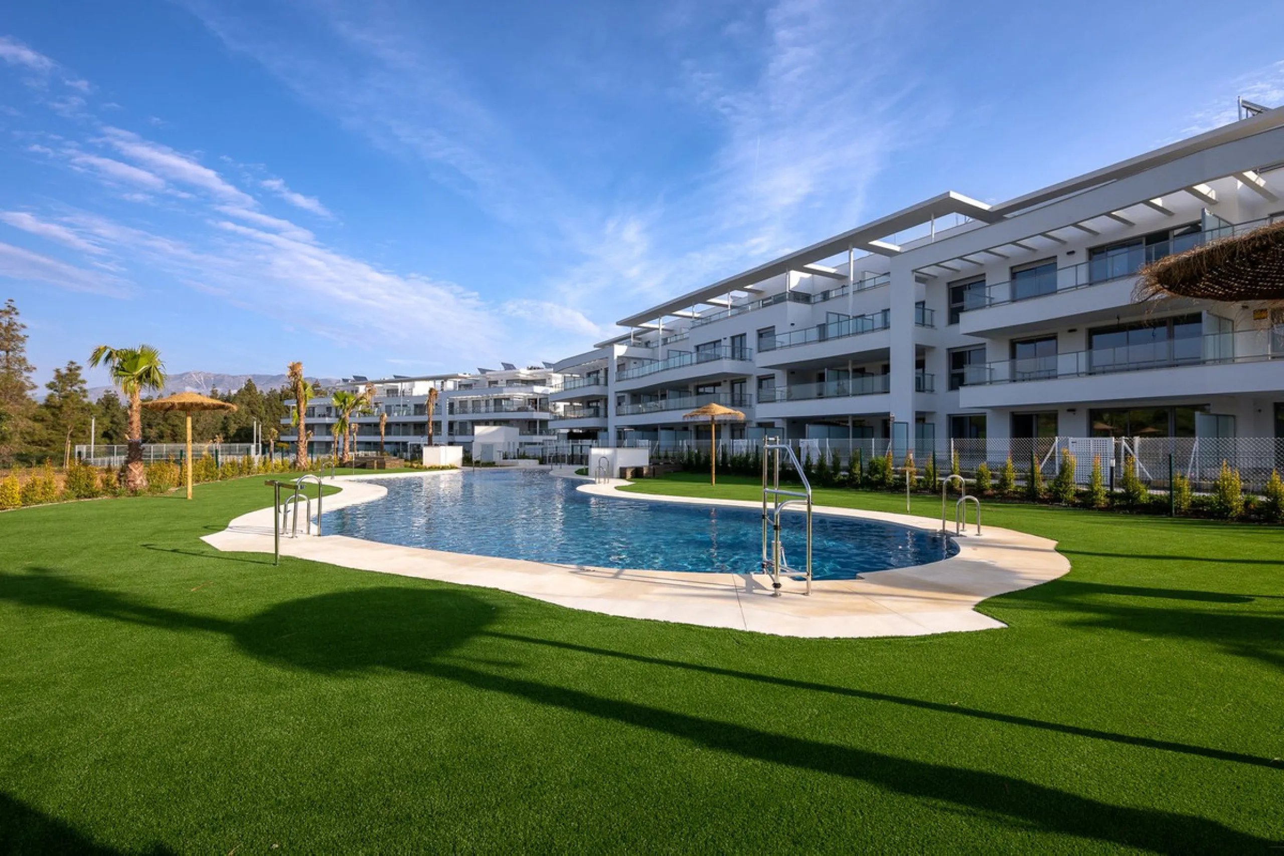 Apartment - Middle Floor Apartment в продаже в Mijas, Málaga. В доме 3 спален и 2 ванных комнат. Площадь дома 114 м²