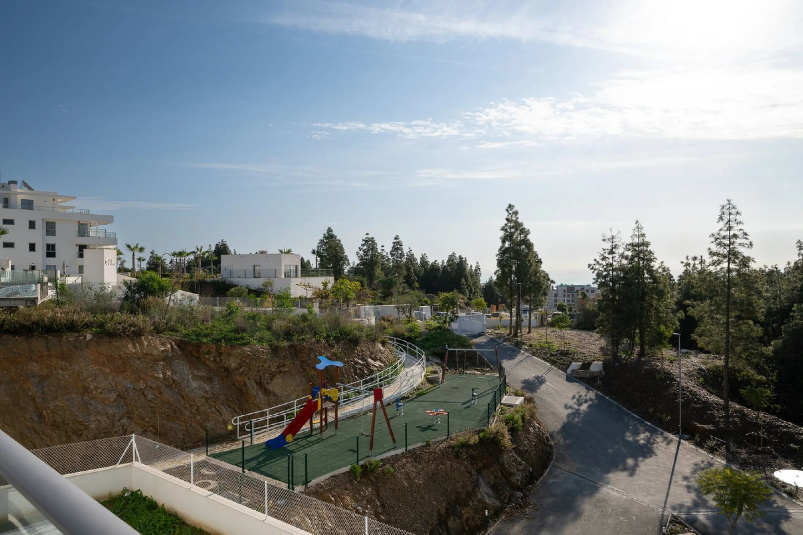 Apartment - Middle Floor Apartment в продаже в Mijas, Málaga. В доме 3 спален и 2 ванных комнат. Площадь дома 114 м²