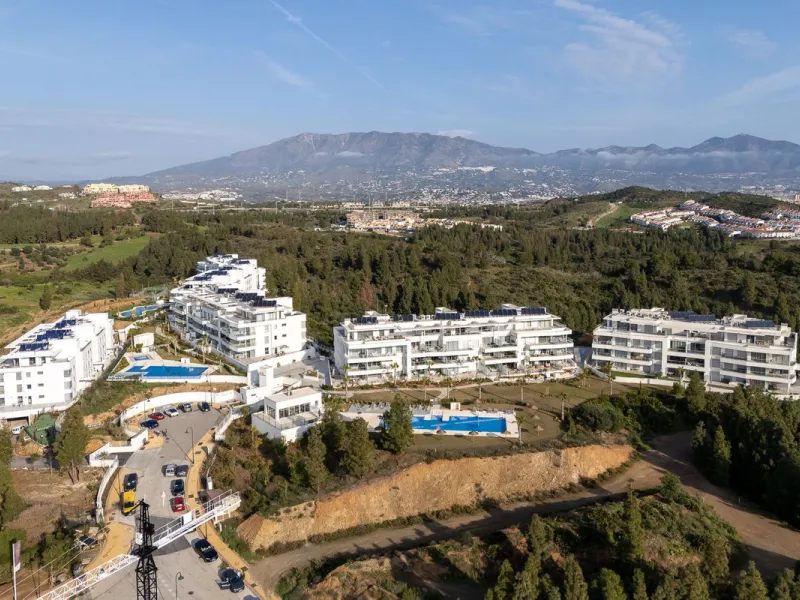 Apartment - Middle Floor Apartment в продаже в Mijas, Málaga. В доме 3 спален и 2 ванных комнат. Площадь дома 114 м²