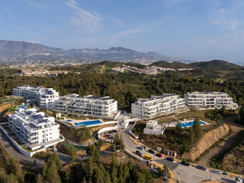 Apartment - Middle Floor Apartment в продаже в Mijas, Málaga. В доме 3 спален и 2 ванных комнат. Площадь дома 114 м²