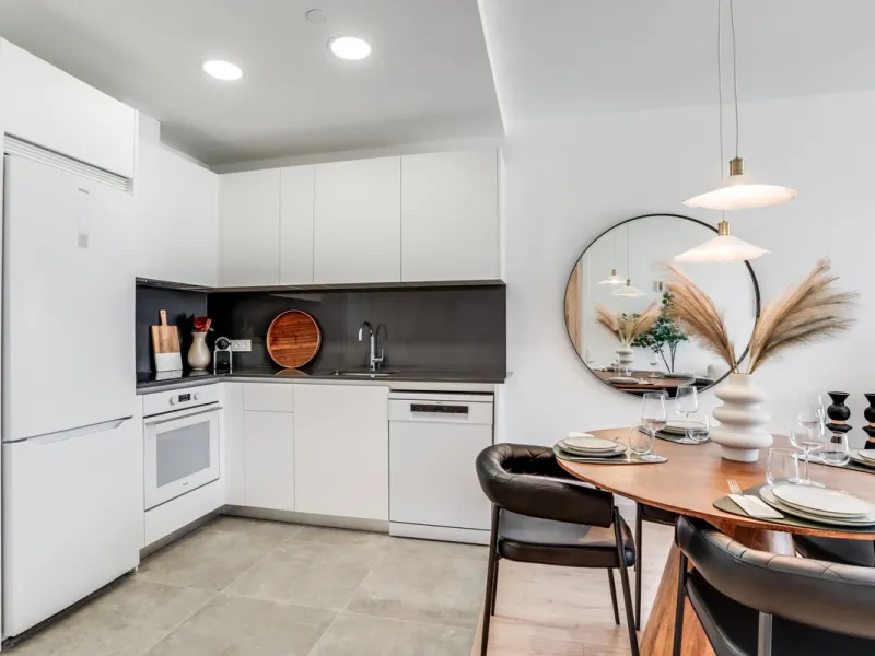 Experience high-rise living in the heart of Malaga! This elegant 2-bedroom, 2-bathroom apartment is located on the 25th floor of the iconic Malaga Urban Sky Tower, offering breathtaking panoramic views of the city skyline.