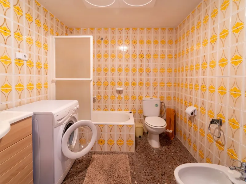 Seafront apartment with tourist license in Cambrils, Costa Dorada