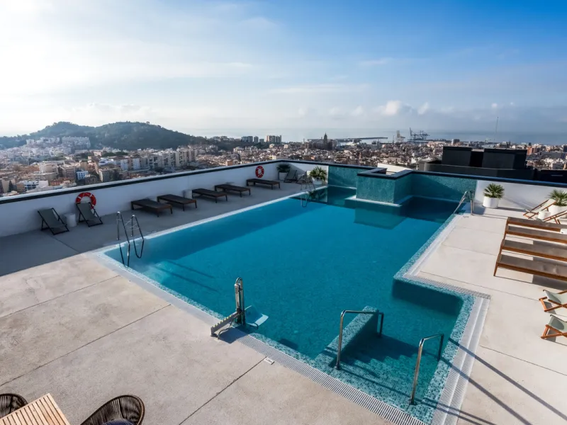 Experience high-rise living in the heart of Malaga! This elegant 2-bedroom, 2-bathroom apartment is located on the 25th floor of the iconic Malaga Urban Sky Tower, offering breathtaking panoramic views of the city skyline.