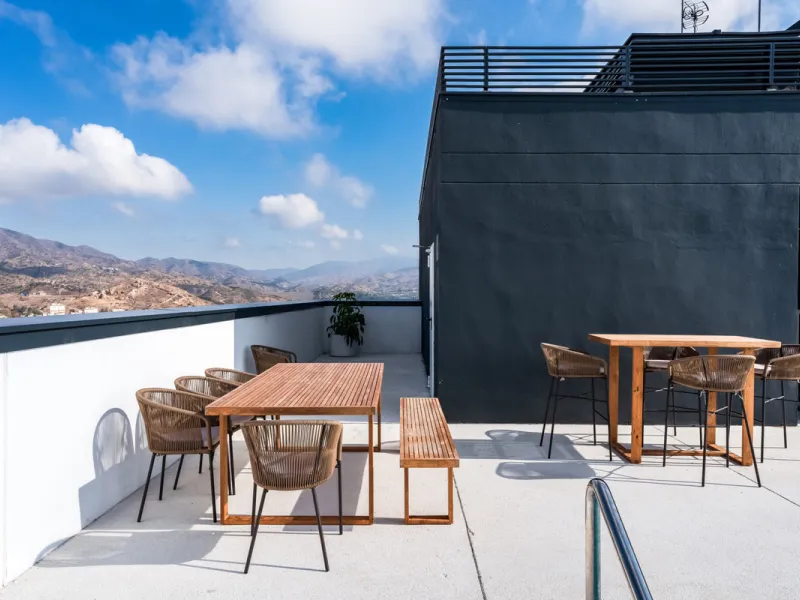Experience high-rise living in the heart of Malaga! This elegant 2-bedroom, 2-bathroom apartment is located on the 25th floor of the iconic Malaga Urban Sky Tower, offering breathtaking panoramic views of the city skyline.