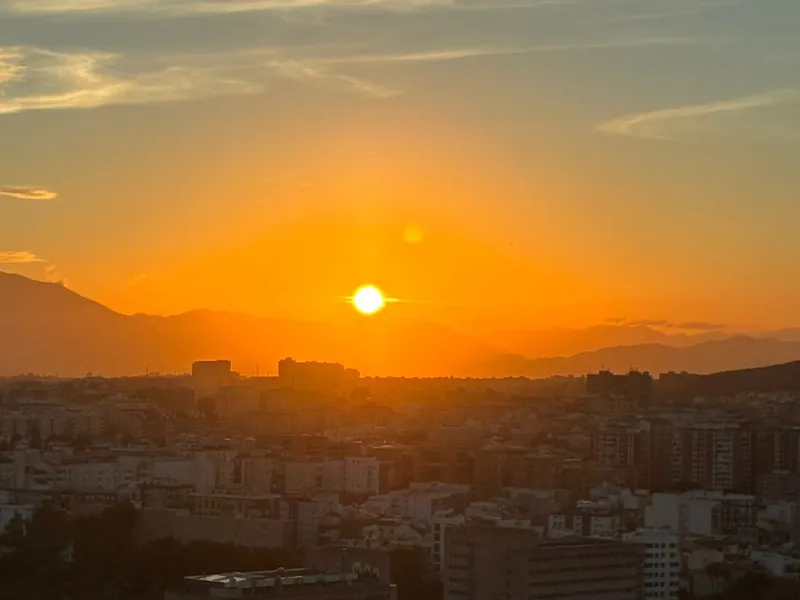 Experience high-rise living in the heart of Malaga! This elegant 2-bedroom, 2-bathroom apartment is located on the 25th floor of the iconic Malaga Urban Sky Tower, offering breathtaking panoramic views of the city skyline.