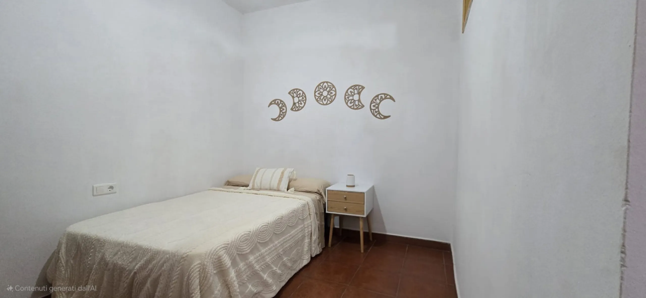 House - Detached Villa в продаже в Torremolinos, Málaga. В доме 3 спален и 1 ванных комнат. Площадь дома 65 м²