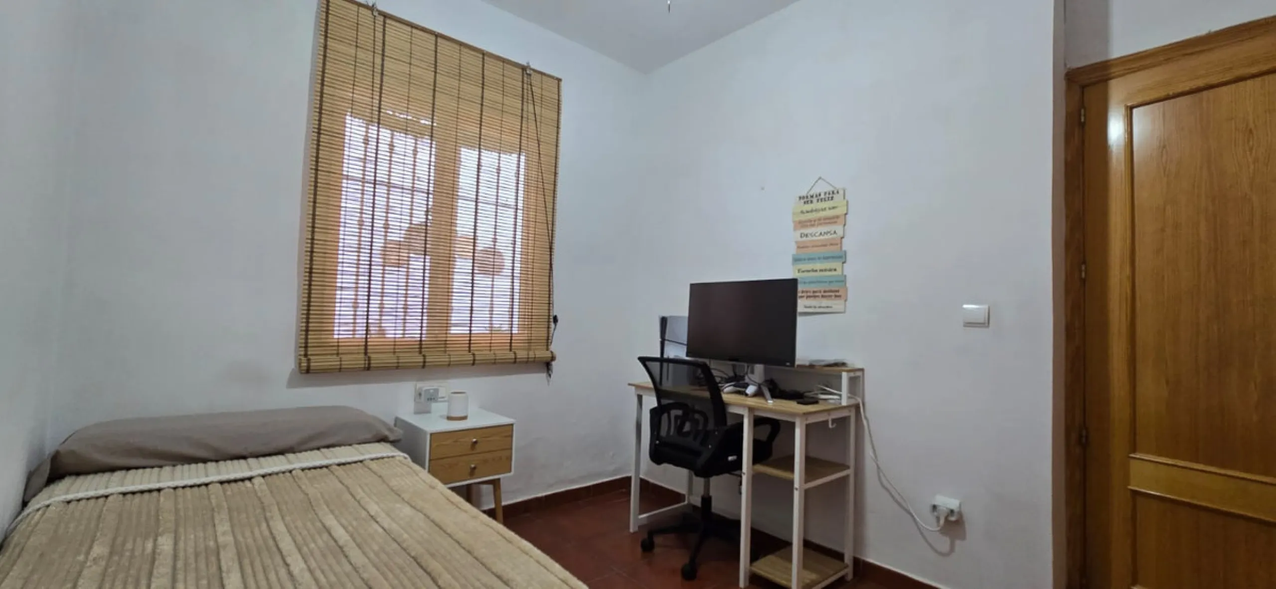 House - Detached Villa в продаже в Torremolinos, Málaga. В доме 3 спален и 1 ванных комнат. Площадь дома 65 м²