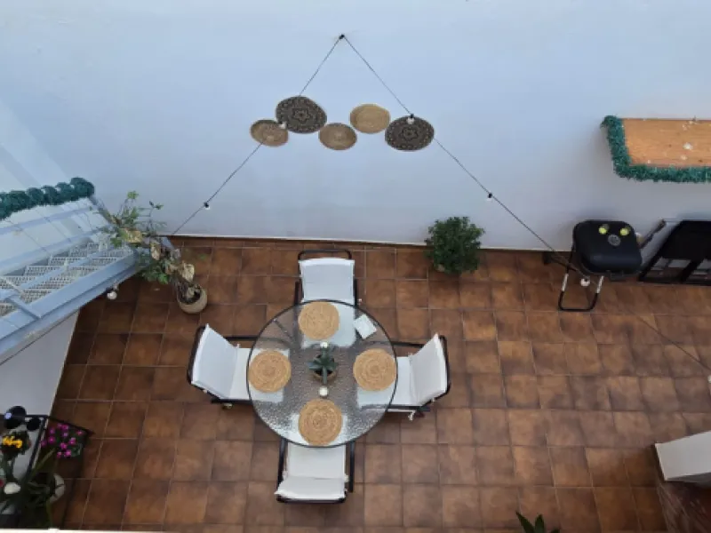 House - Detached Villa в продаже в Torremolinos, Málaga. В доме 3 спален и 1 ванных комнат. Площадь дома 65 м²