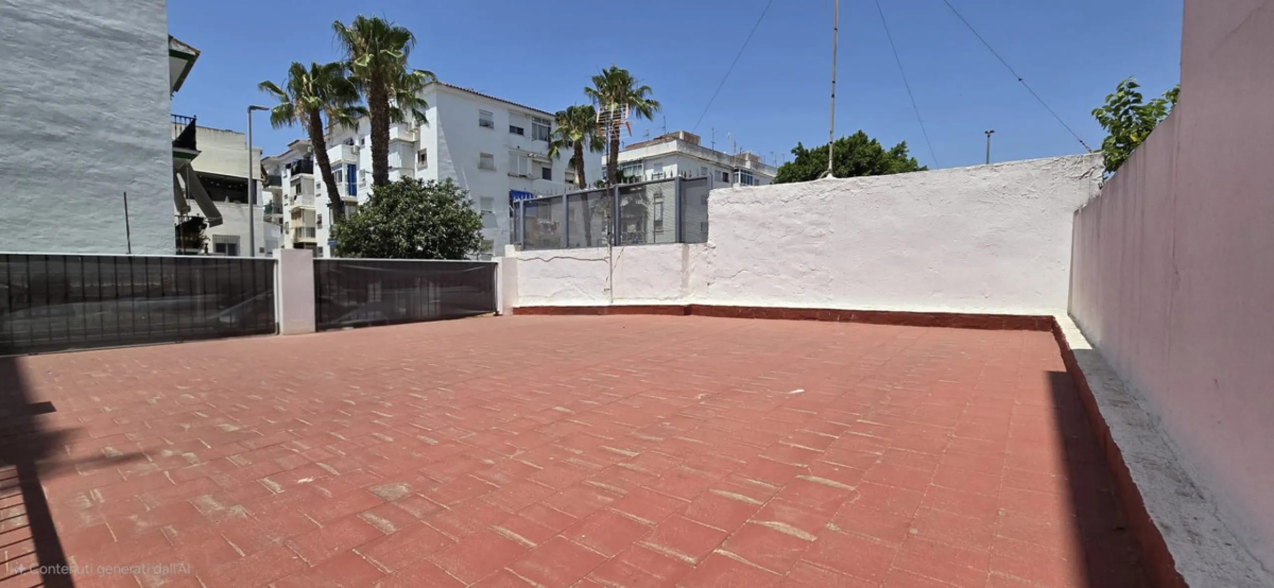 House - Detached Villa в продаже в Torremolinos, Málaga. В доме 3 спален и 1 ванных комнат. Площадь дома 65 м²