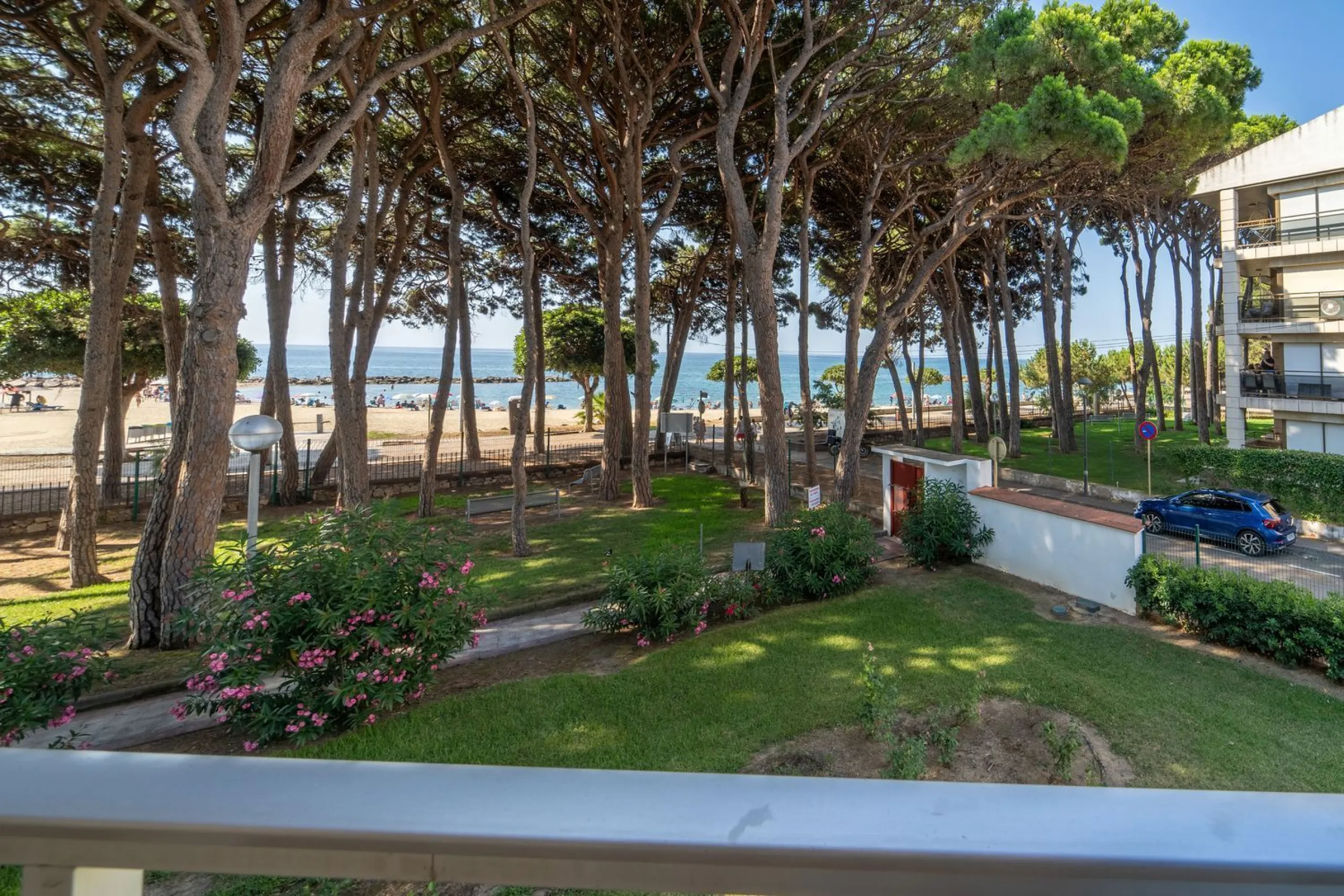 Seafront apartment with tourist license in Cambrils, Costa Dorada