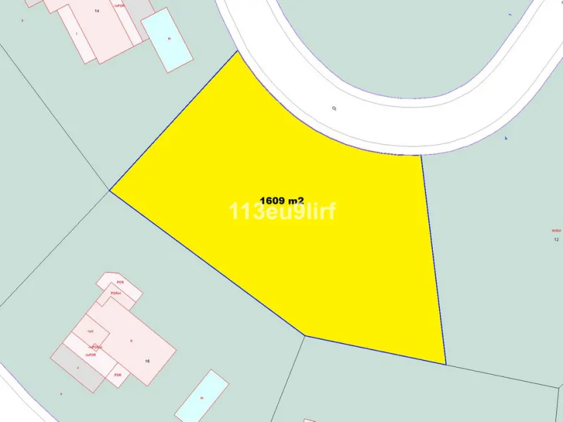 Residential plot with retaining wall and preliminary project. This plot offers panoramic sea, mountain and golf views and is located within La Cala Golf Resort with three 18 hole championship golf courses, Clubhouse, Hotel and Spa, 24 hour onsite security