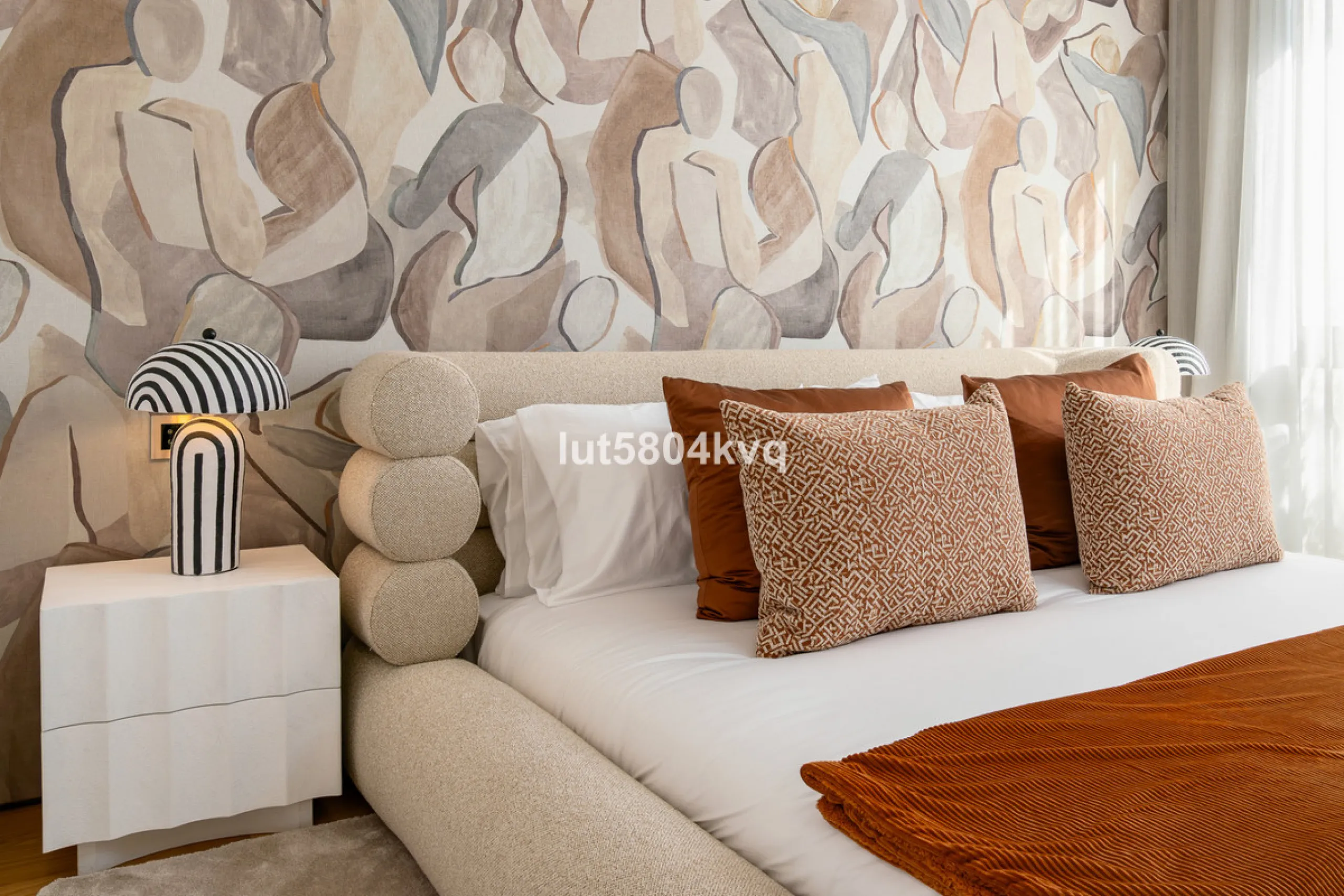 Apartment - Ground Floor Apartment в продаже в Marbella, Málaga. В доме 4 спален и 5 ванных комнат. Площадь дома 443 м²