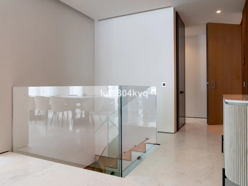 Apartment - Ground Floor Apartment в продаже в Marbella, Málaga. В доме 4 спален и 5 ванных комнат. Площадь дома 443 м²