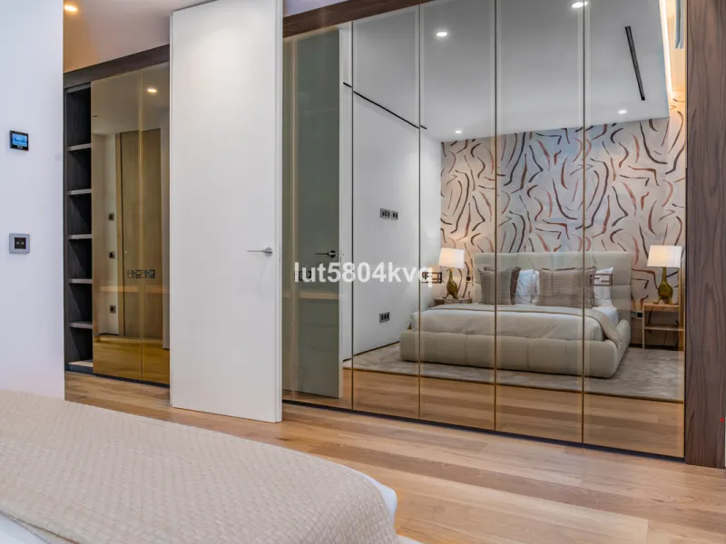 Apartment - Ground Floor Apartment в продаже в Marbella, Málaga. В доме 4 спален и 5 ванных комнат. Площадь дома 443 м²
