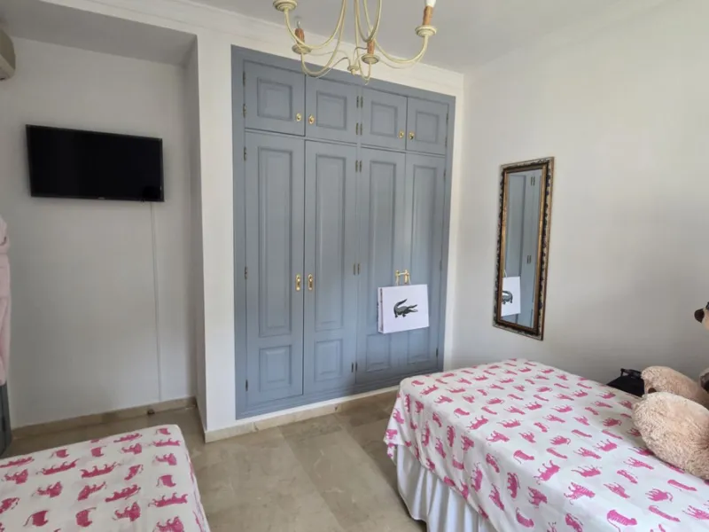 MOTIVATED SELLER. 3 BED 2 BATH. LA CALA HILLS € 420,000. ELEVATED GROUND FLOOR CORNER. AMAZING VIEWS.