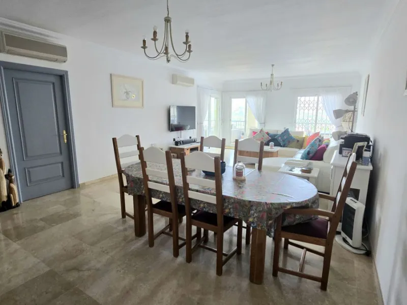MOTIVATED SELLER. 3 BED 2 BATH. LA CALA HILLS € 420,000. ELEVATED GROUND FLOOR CORNER. AMAZING VIEWS.