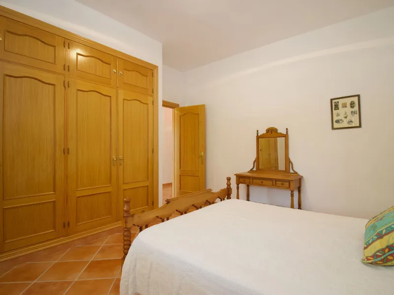 Impressive property in a prime location with views of the countryside and mountains on a plot of over 37,000 m² in Alhaurin El Grande !