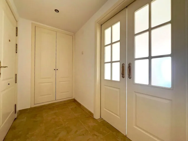 Apartment - Middle Floor Apartment в продаже в Mijas, Málaga. В доме 2 спален и 2 ванных комнат. Площадь дома 130 м²