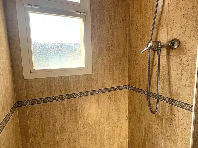 Apartment - Middle Floor Apartment в продаже в Mijas, Málaga. В доме 2 спален и 2 ванных комнат. Площадь дома 130 м²