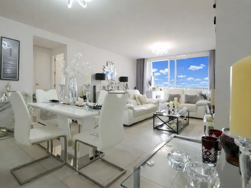 SHORT TERM RENTAL IS ALLOWED -  EASY VIEWING !!!!   Panoramic view with lateral sea view in the fishing village of La Cala de Mijas