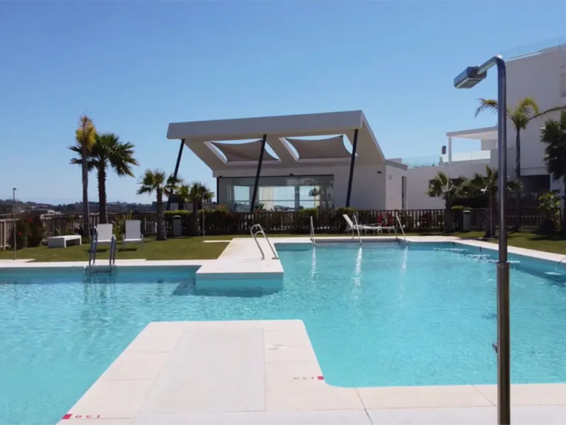 SHORT TERM RENTAL IS ALLOWED -  EASY VIEWING !!!!   Panoramic view with lateral sea view in the fishing village of La Cala de Mijas