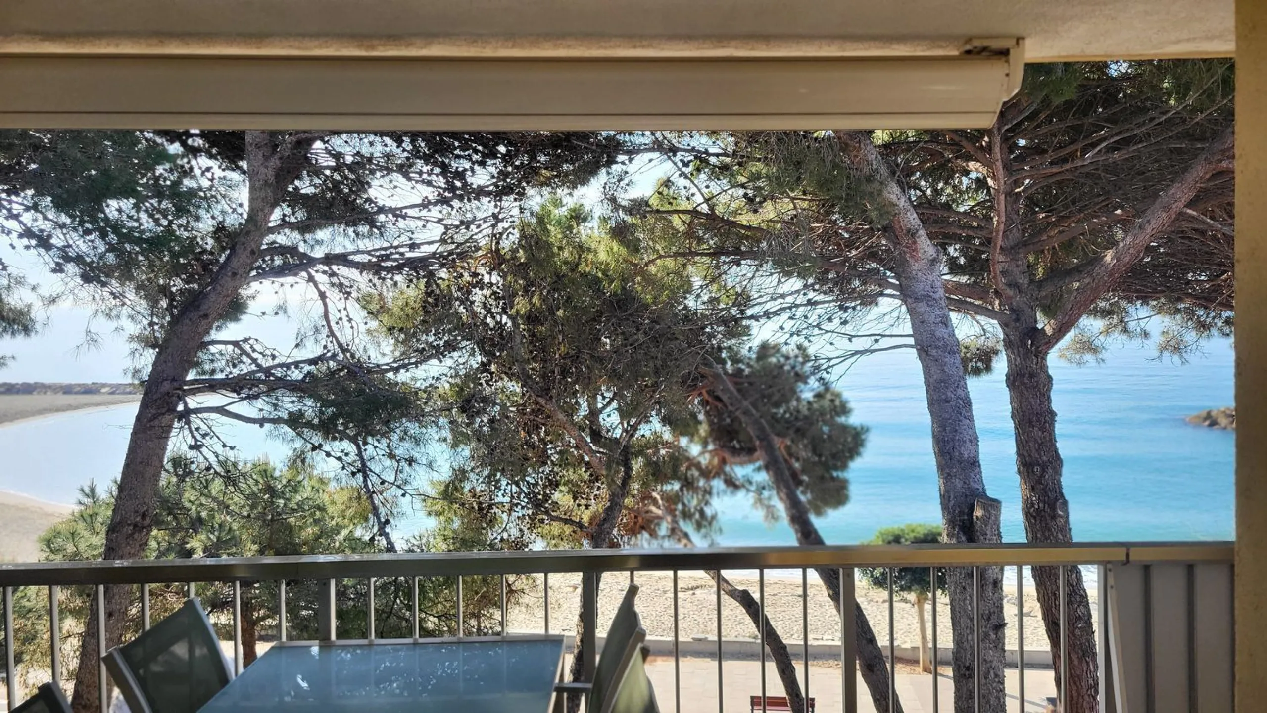 Seafront apartment with communal garden in Cambrils, Costa Dorada