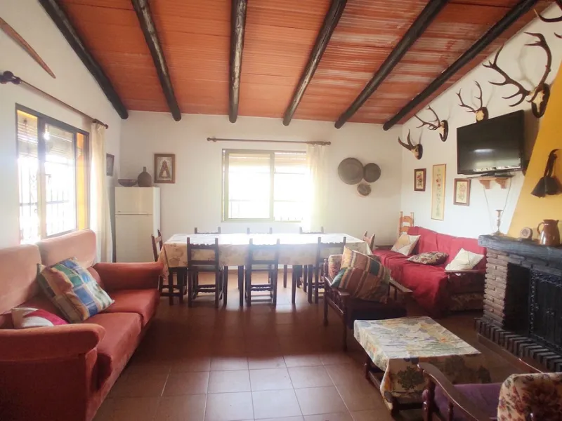 Charming Rustic Home in Entrerríos – Just 10 Minutes from La Cala de Mijas