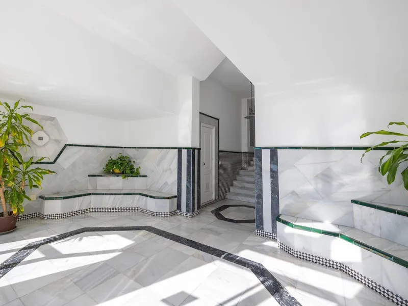 Unique apartment in Torremuelle, Benalmádena, boasting stunning sea views and excellent potential for capital appreciation.