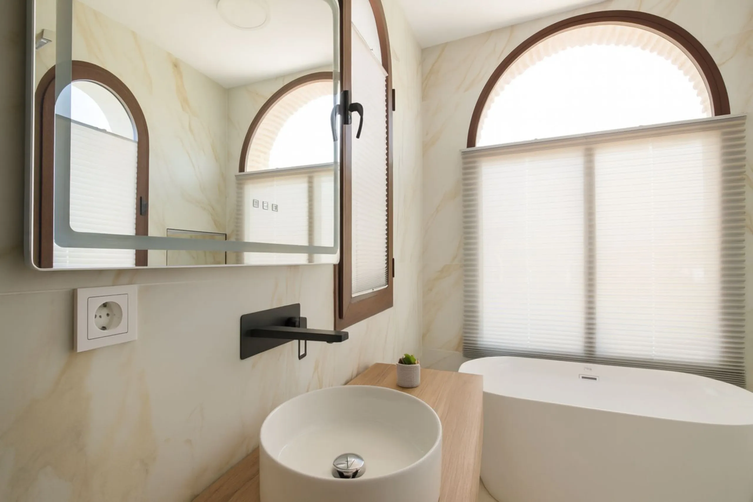 Exceptional opportunity below bank appraisal.