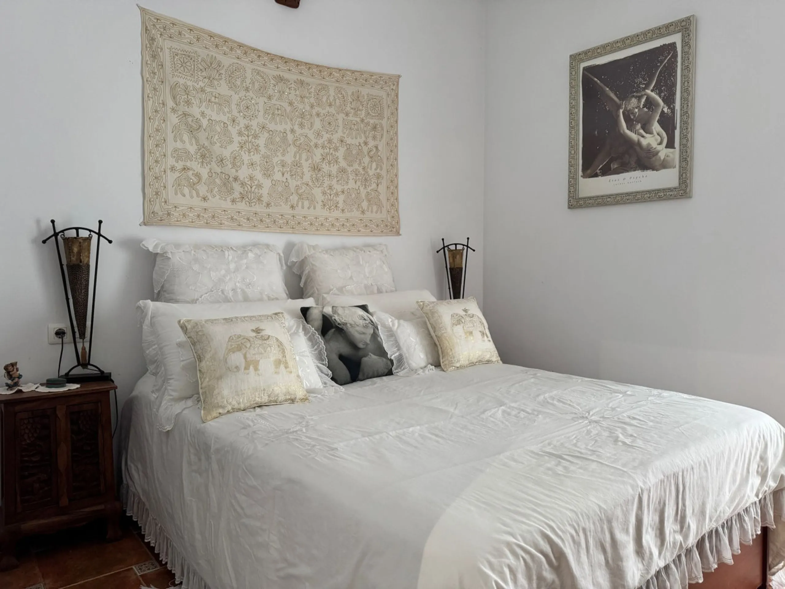 Unique Townhouse with Panoramic Views in the Heart of Álora