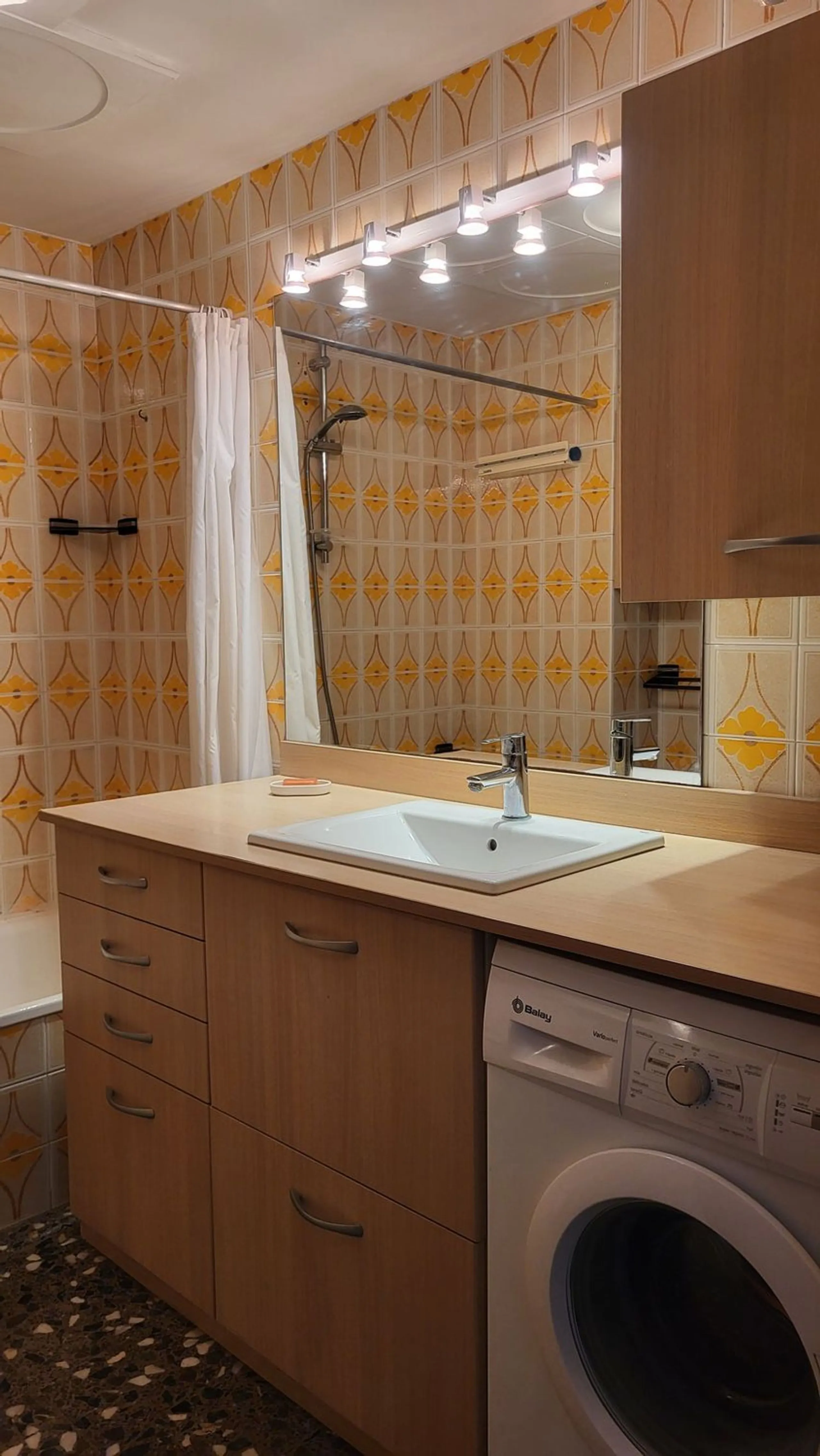 Seafront apartment with communal garden in Cambrils, Costa Dorada