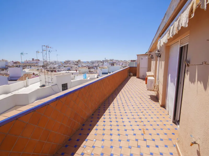 Penthouse in the Heart of Estepona Old Town – with Two Spacious Terraces