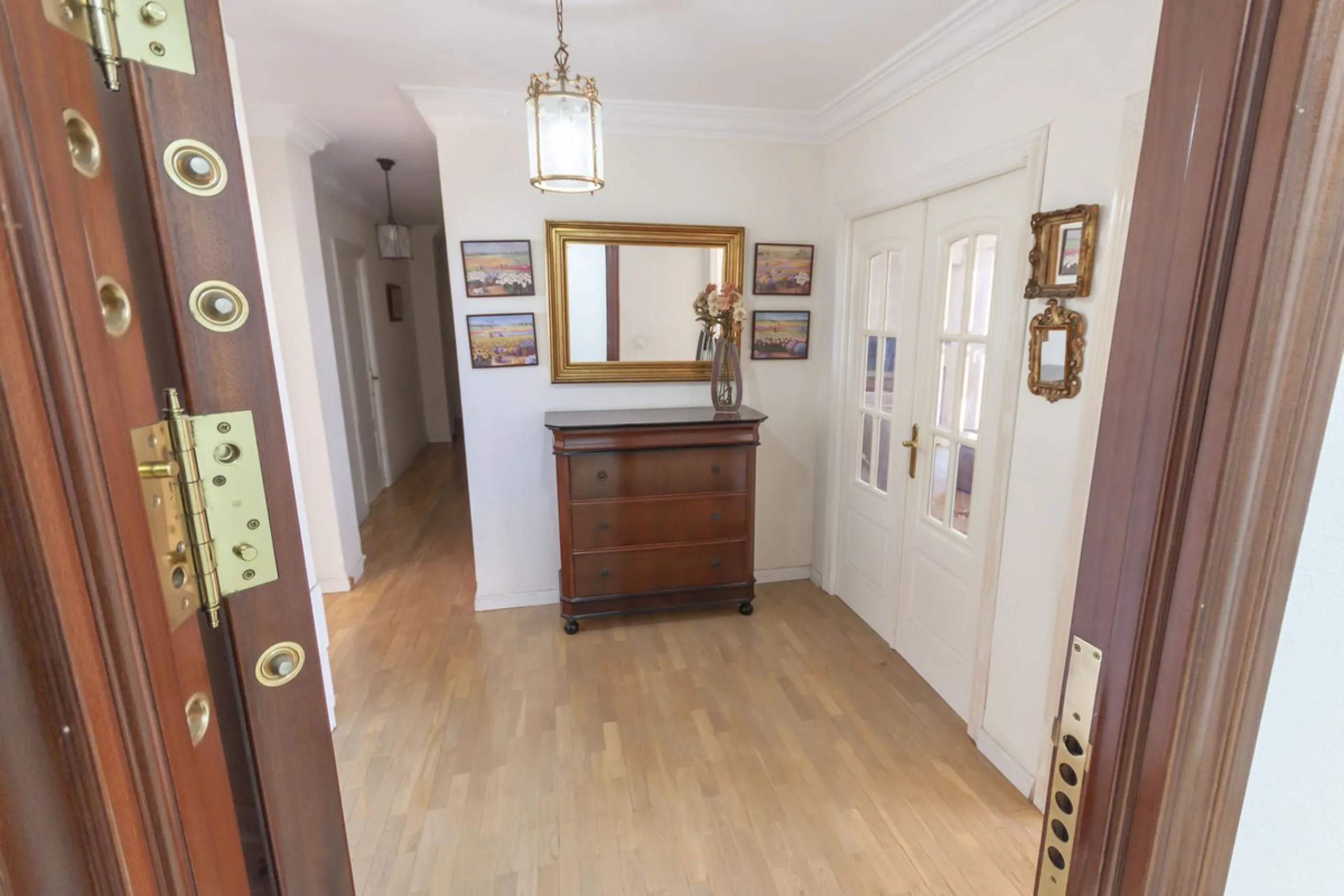 Penthouse in the Heart of Estepona Old Town – with Two Spacious Terraces
