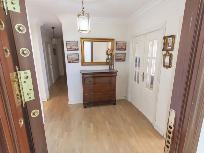 Penthouse in the Heart of Estepona Old Town – with Two Spacious Terraces