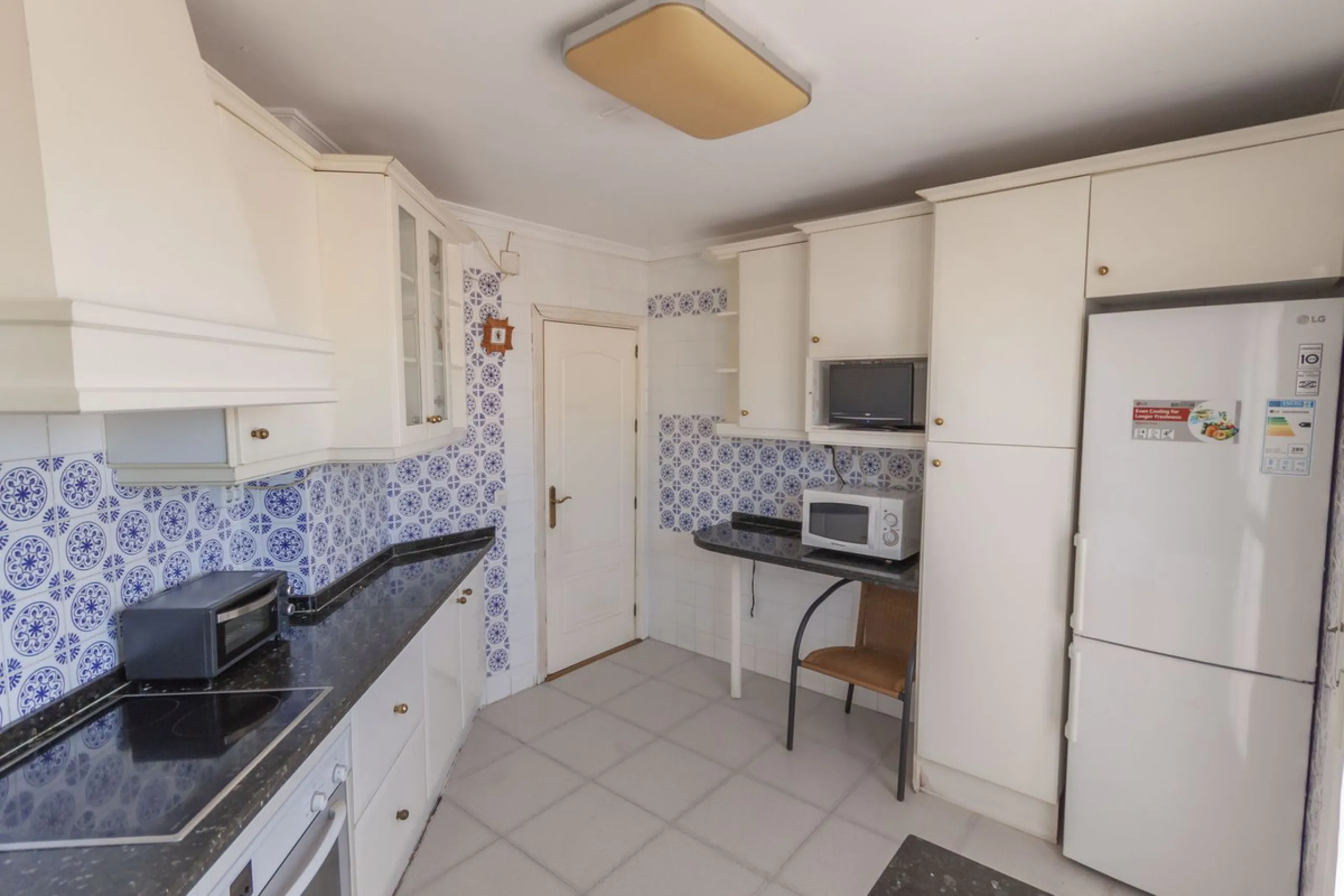 Penthouse in the Heart of Estepona Old Town – with Two Spacious Terraces