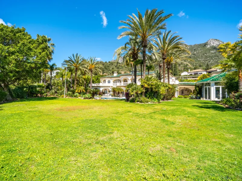 Außergewöhnliches Privatanwesen mit Meerblick in Cascada de Camoján, Marbella