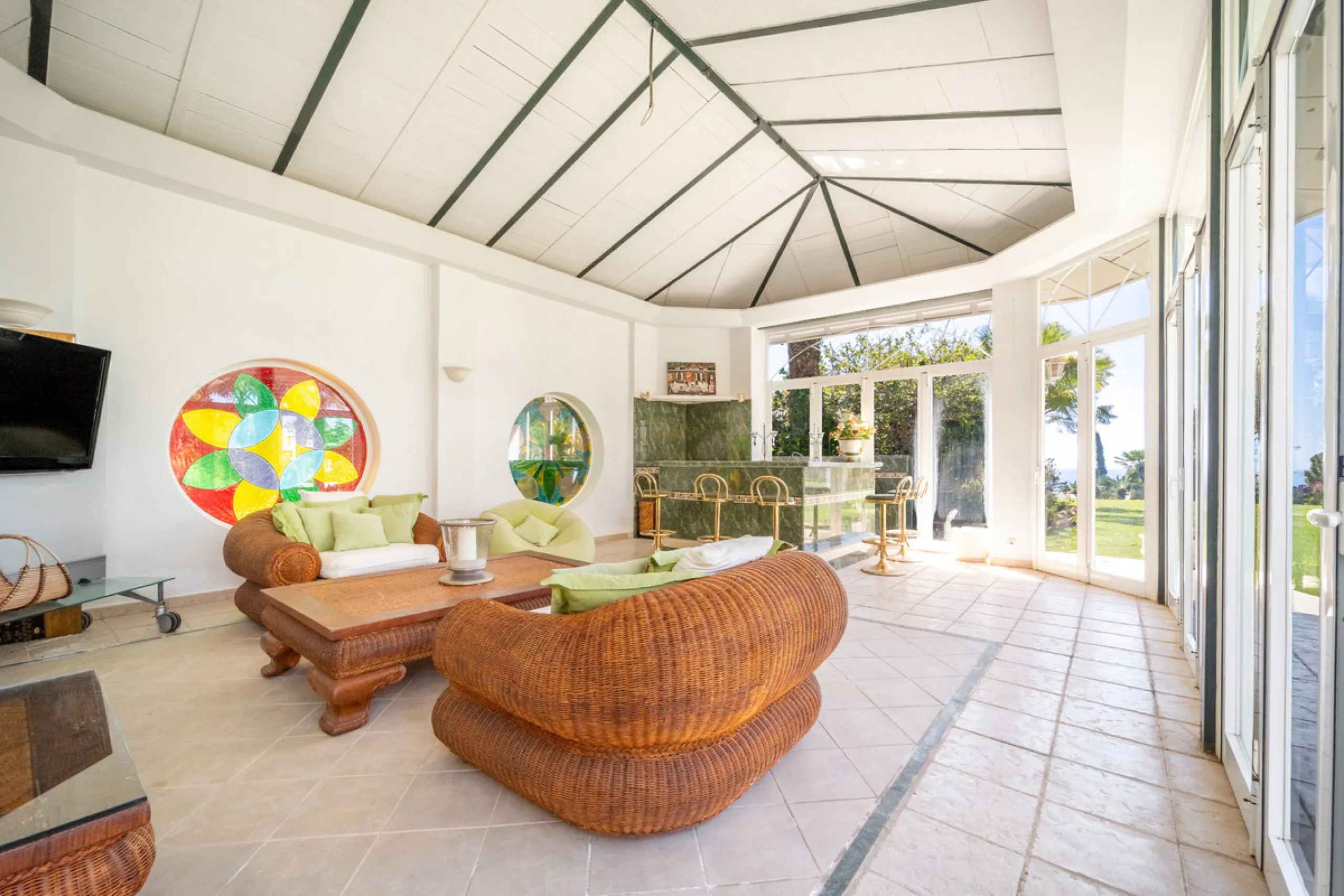 Außergewöhnliches Privatanwesen mit Meerblick in Cascada de Camoján, Marbella