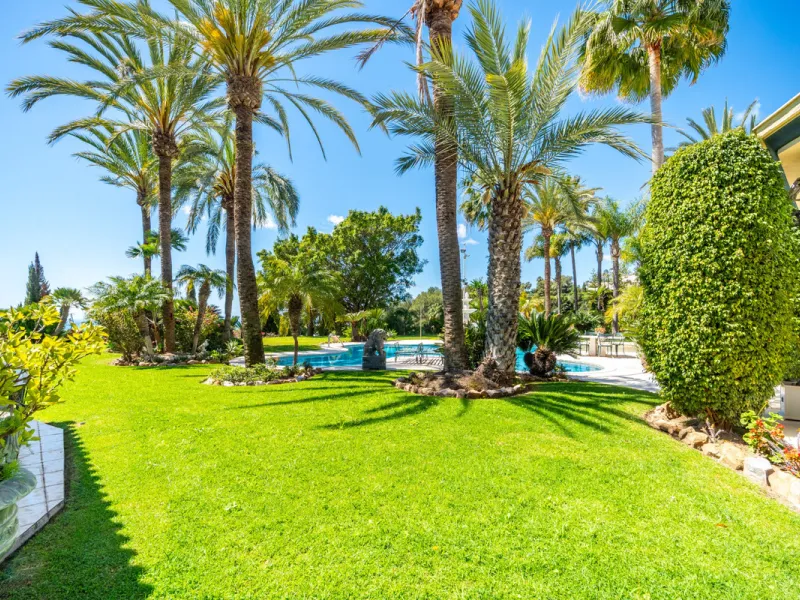 Außergewöhnliches Privatanwesen mit Meerblick in Cascada de Camoján, Marbella