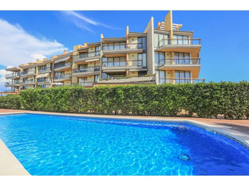 Seafront apartment with solarium in Cambrils, Costa Dorada