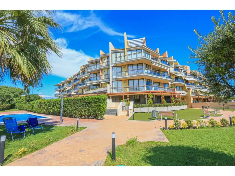 Seafront apartment with solarium in Cambrils, Costa Dorada