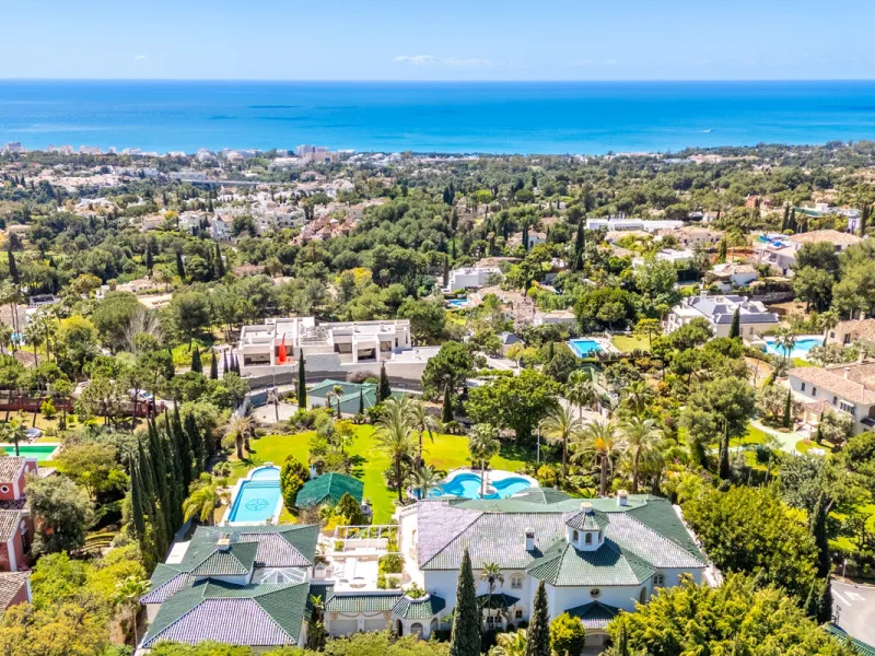 Außergewöhnliches Privatanwesen mit Meerblick in Cascada de Camoján, Marbella