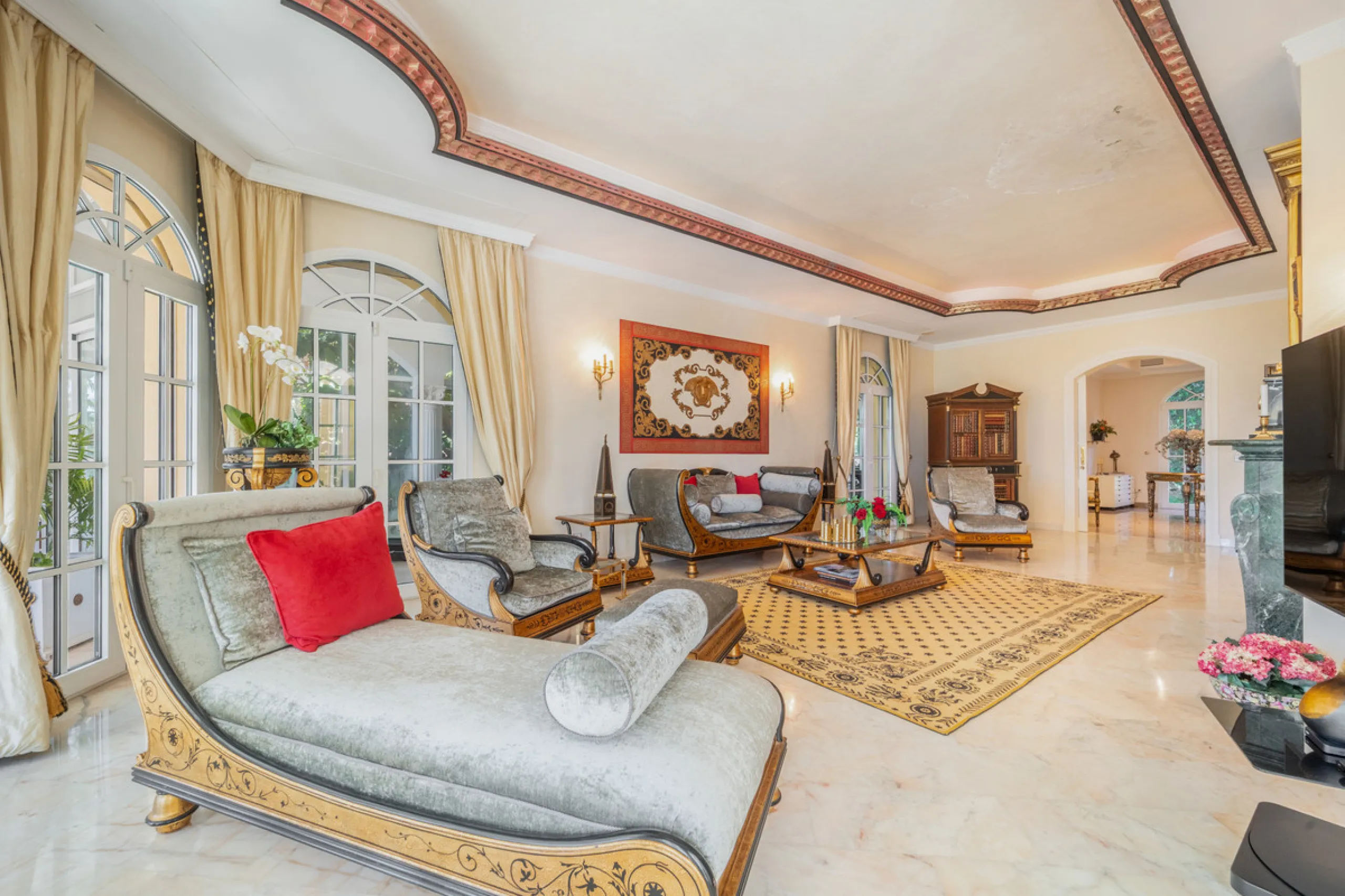Außergewöhnliches Privatanwesen mit Meerblick in Cascada de Camoján, Marbella